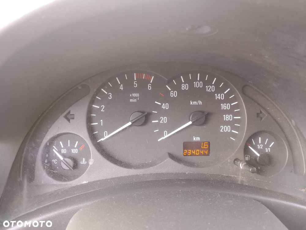 Opel Combo - 13