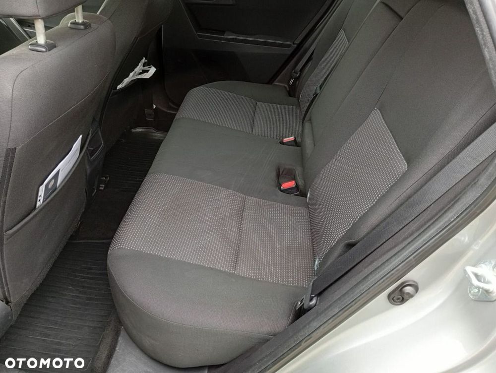 Toyota Auris - 25