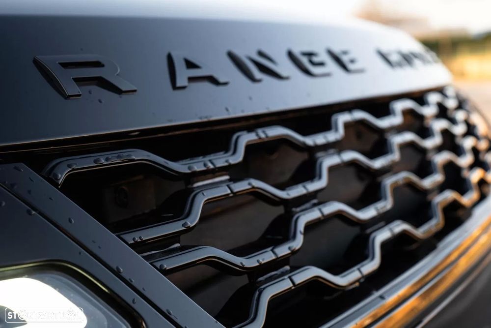 Land Rover Range Rover Evoque 1.5 P300e AWD R-Dynamic HSE Auto - 12