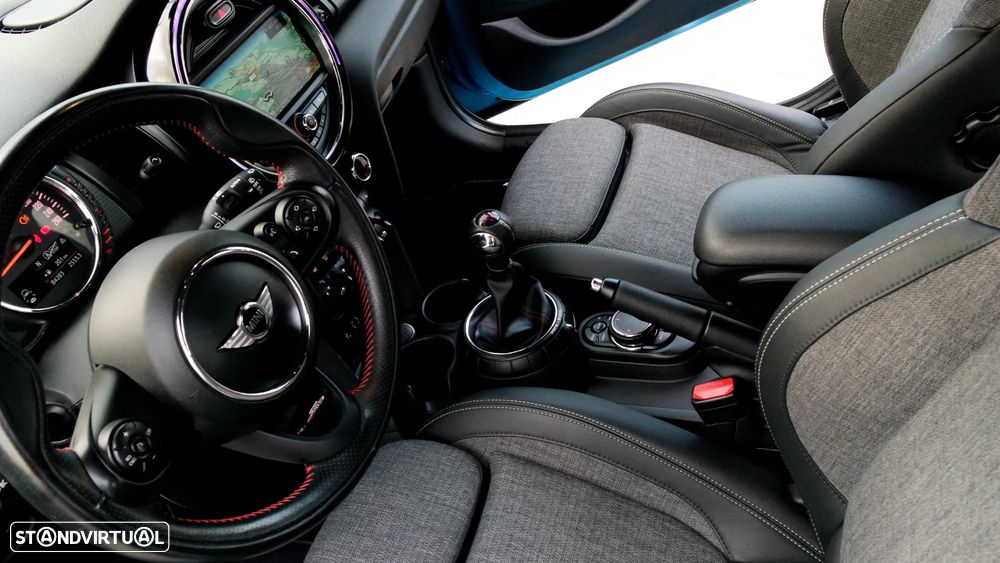 MINI 5 Portas Cooper D 4Business - 43