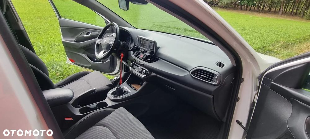Hyundai i30 - 13