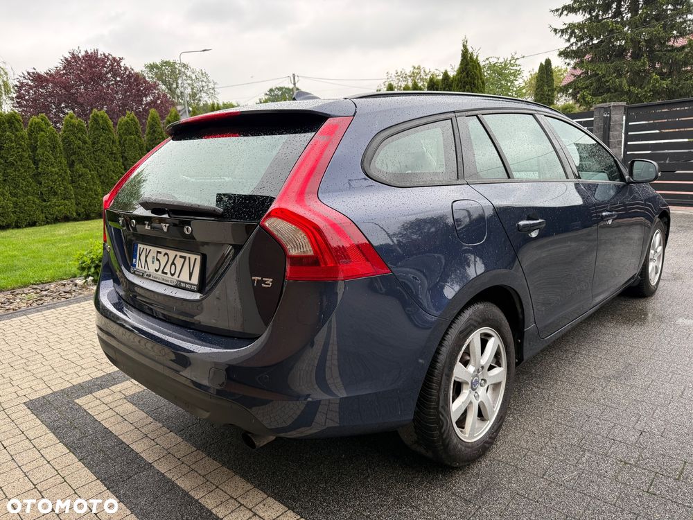 Volvo V60 T3 Edition - 12