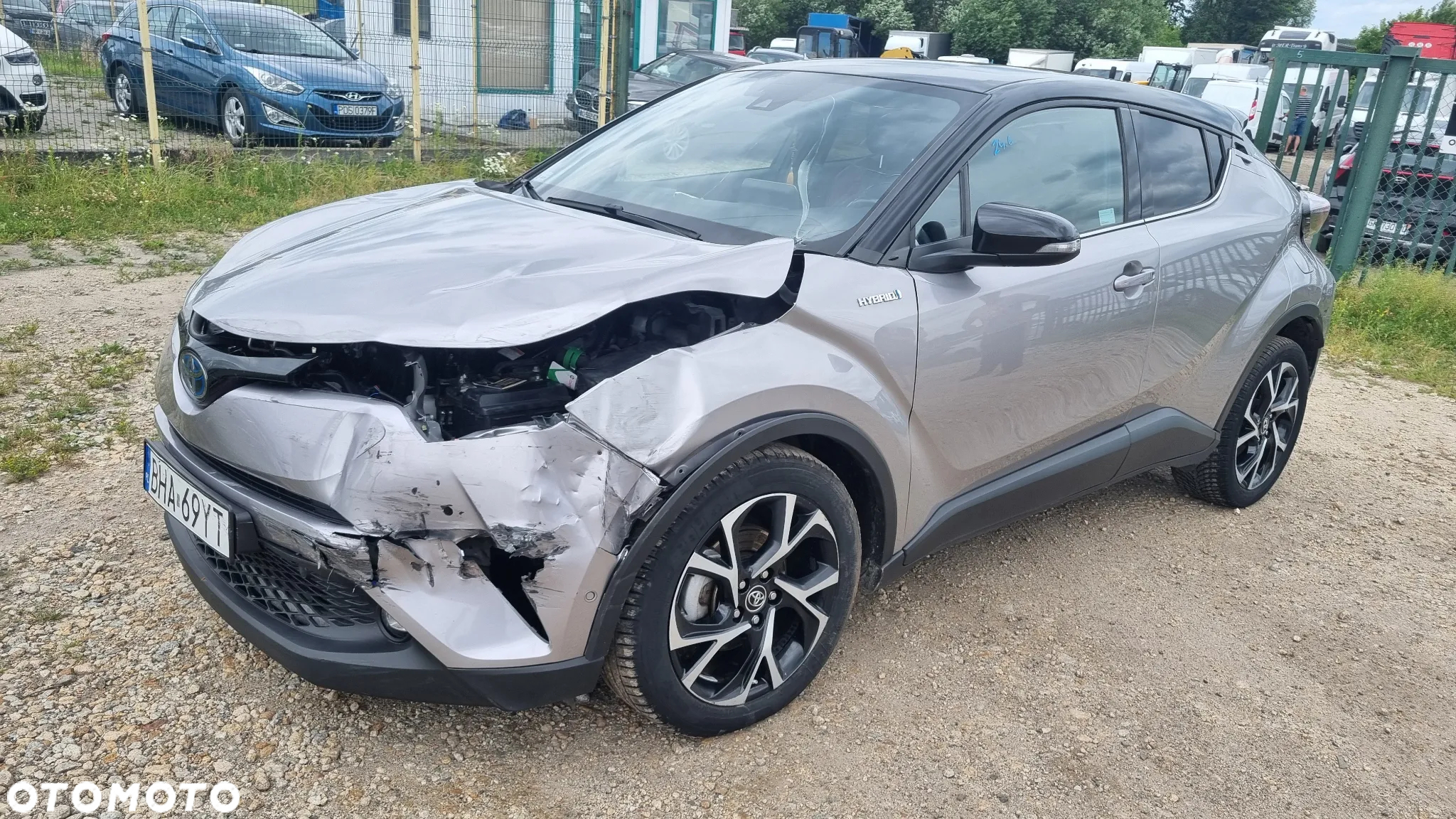 Toyota C-HR 1.8 Hybrid Comfort - 2