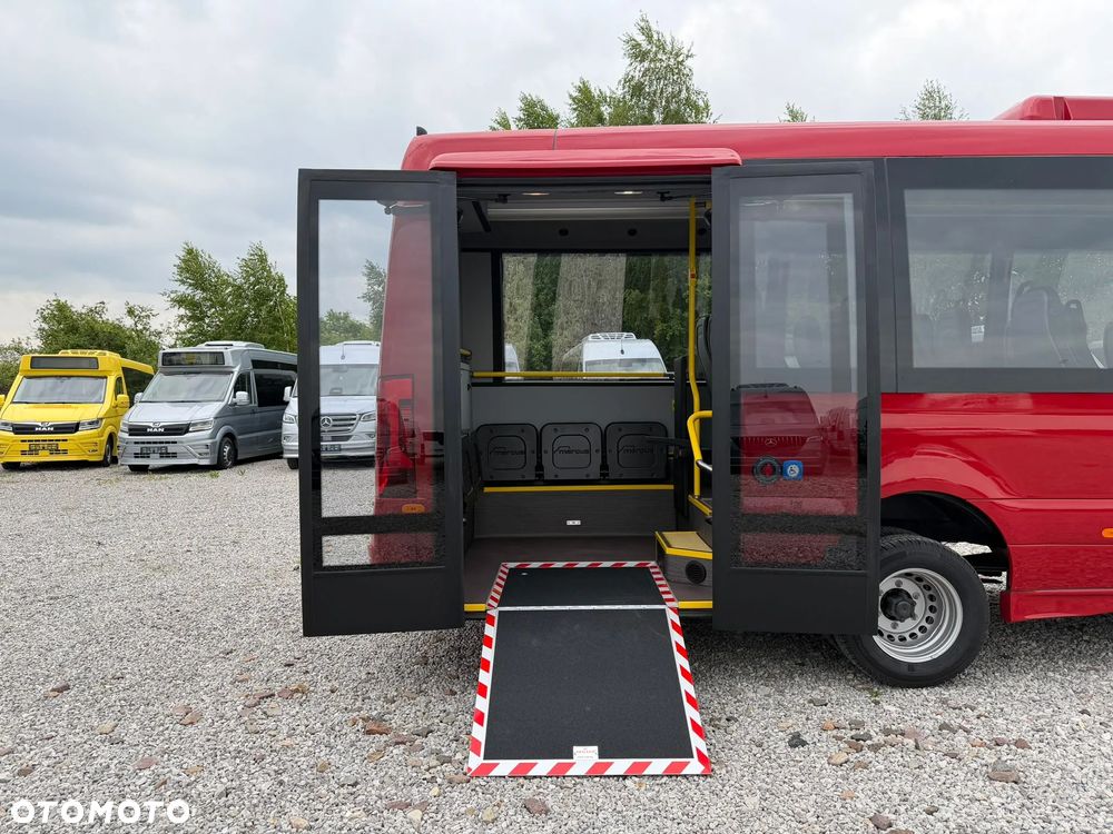 Mercedes-Benz Sprinter CITY - 13