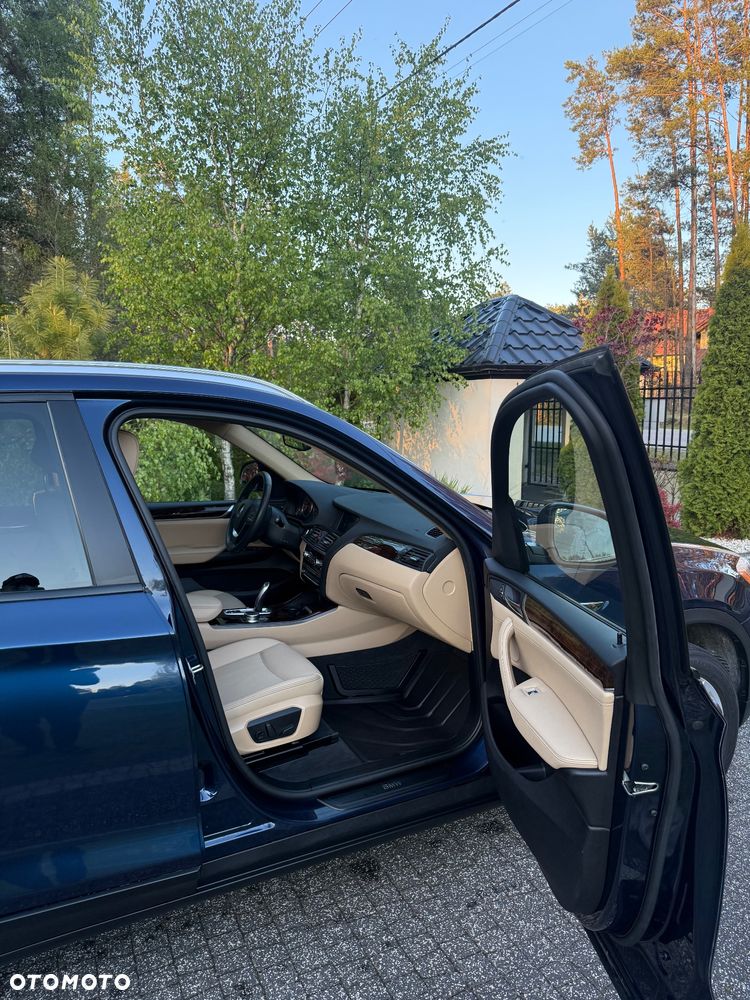 BMW X3 xDrive28i xLine - 20