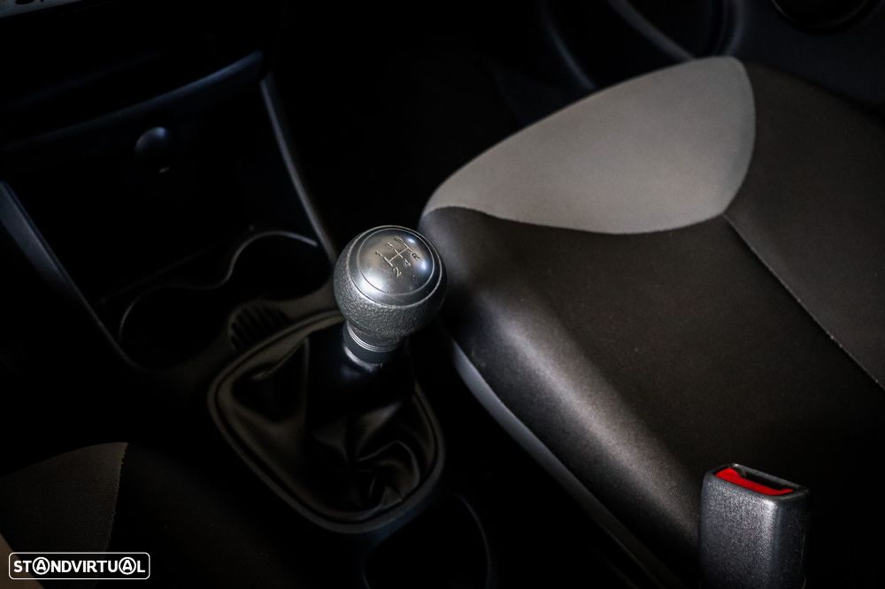 Peugeot 107 1.0 Access - 24