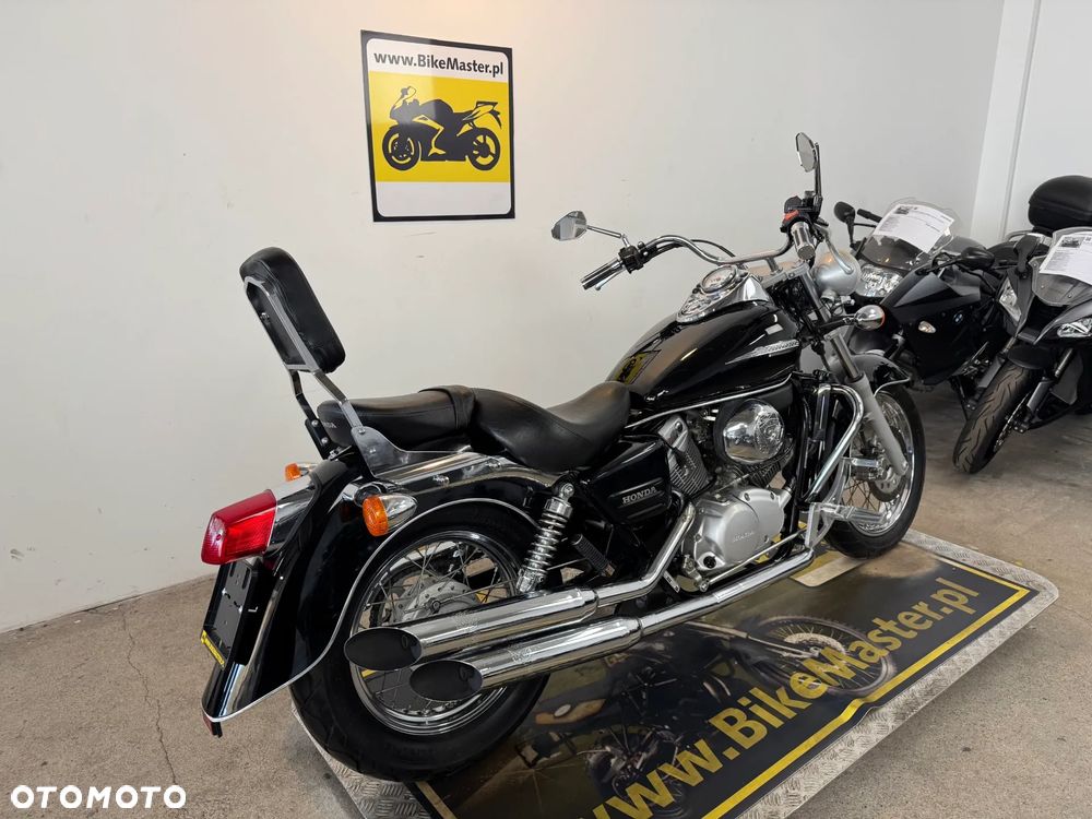 Honda Shadow - 5