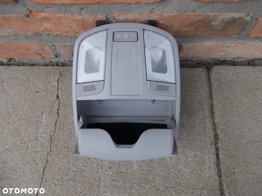 Hyundai Tucson III lift 15-20r 92800-D300x lampka kabiny schowek - 2
