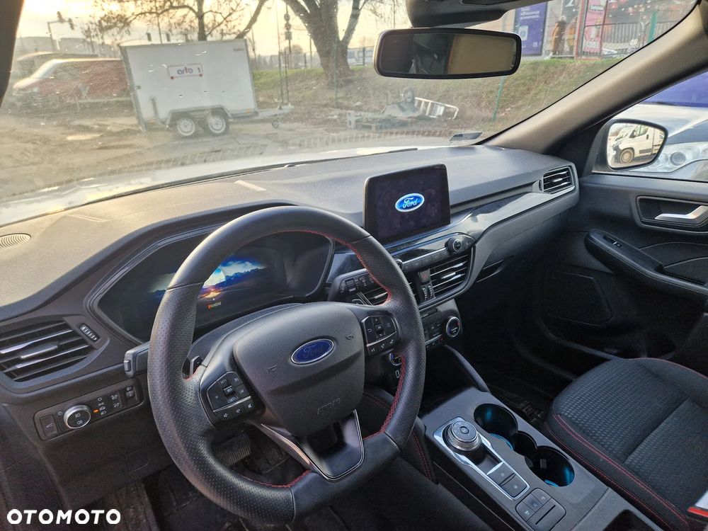 Ford Kuga 2.0 EcoBlue AWD ST-Line - 9