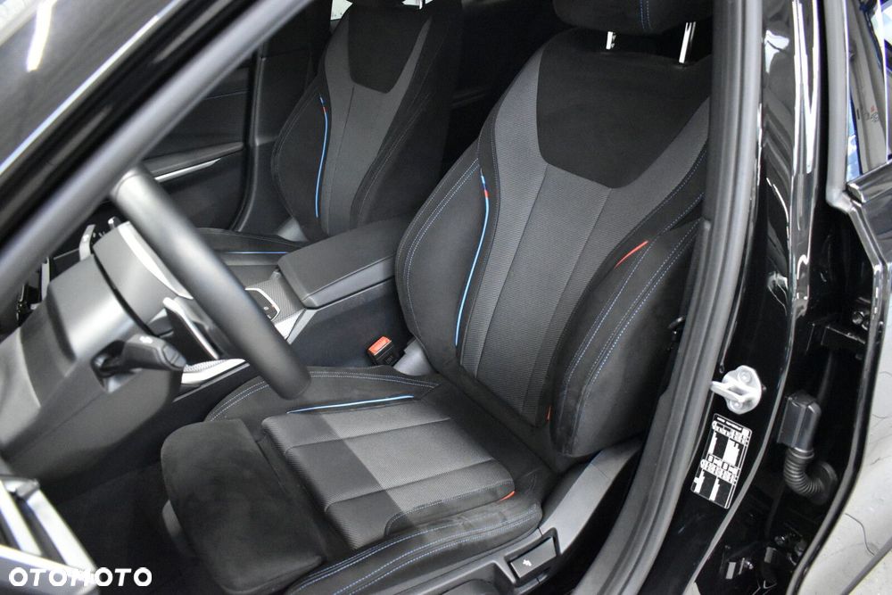 BMW Seria 3 320i M Sport sport - 10