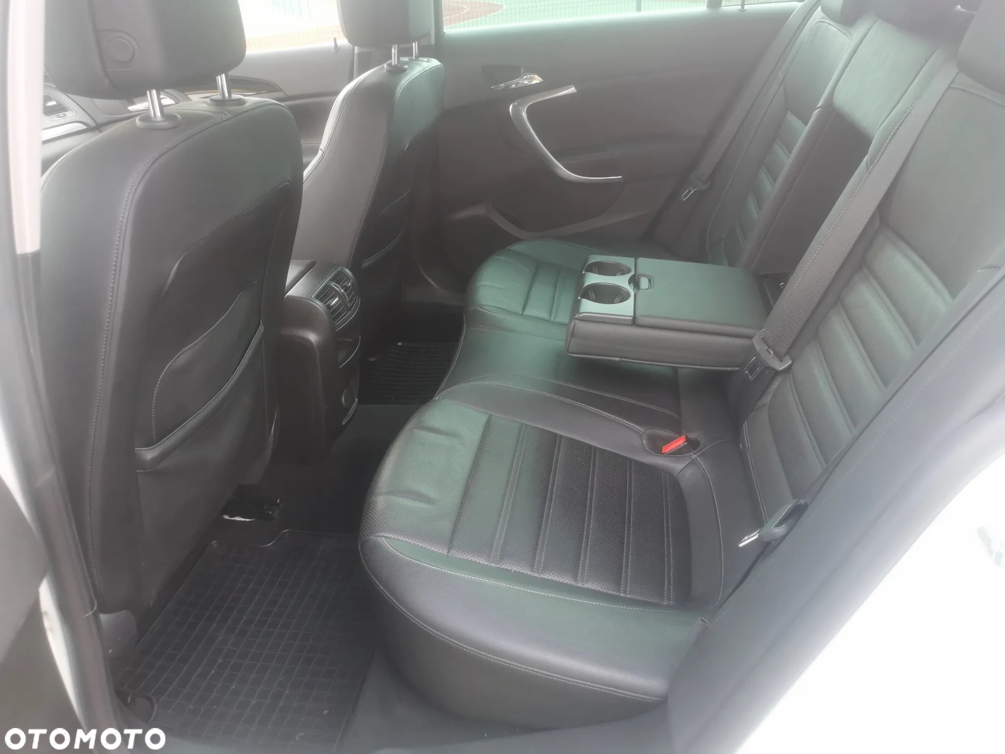 Opel Insignia 2.0 T Sport 4x4 - 10