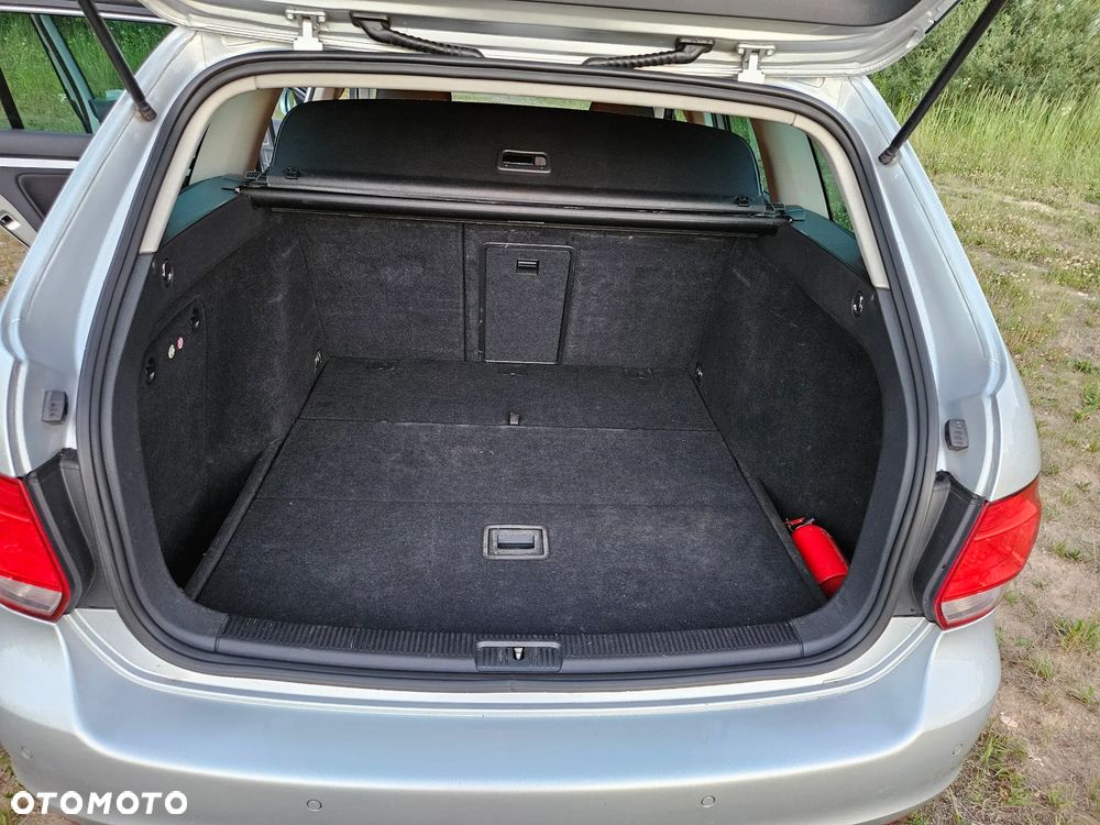 Volkswagen Golf 2.0 TDI Highline - 33