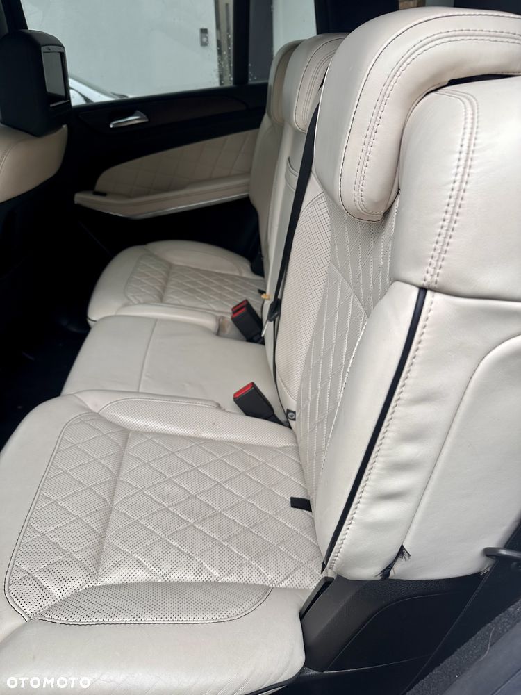 Mercedes-Benz GL 500 4-Matic - 14