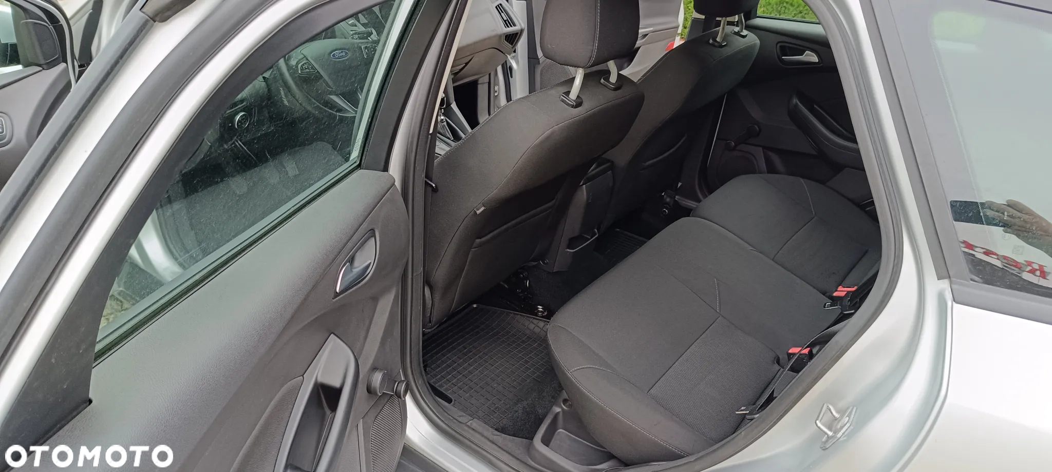 Ford Focus 1.5 TDCi SYNC Edition - 15