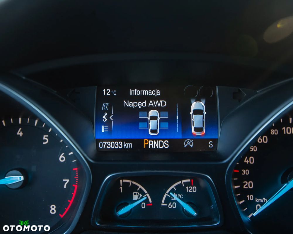 Ford Kuga 2.0 EcoBoost 4x4 Vignale - 28