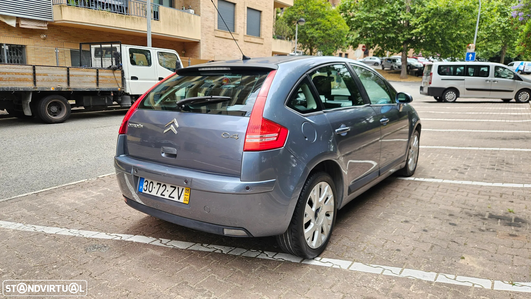 Citroën C4 1.6 HDi 110 Exclusive - 6