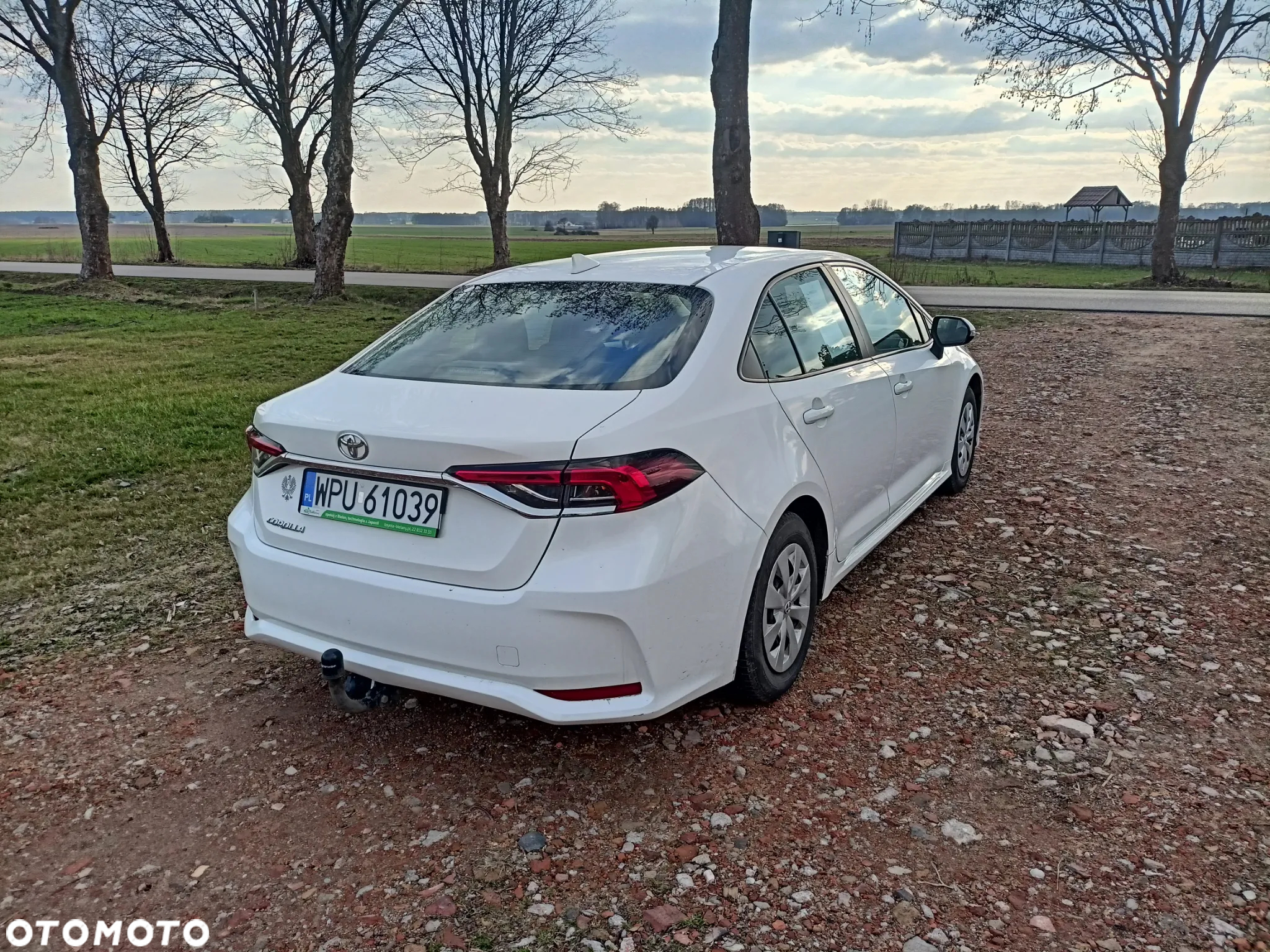 Toyota Corolla 1.6 Active - 3