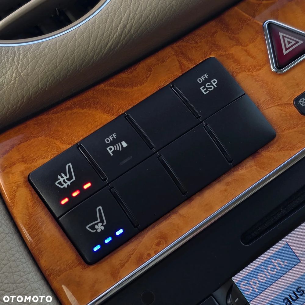 Mercedes-Benz CLK 320 Avantgarde - 35