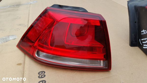 VW GOLF VII LAMPA LEWA TYŁ 5G0945095