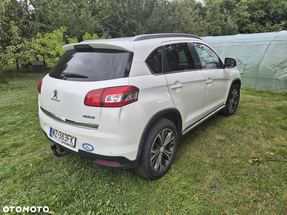 Peugeot 4008 - 9
