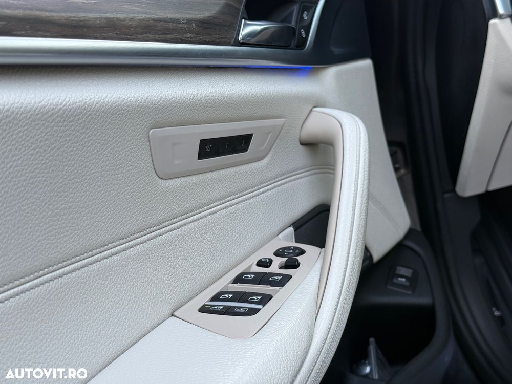 BMW Seria 5 530i xDrive Aut. Luxury Line - 5
