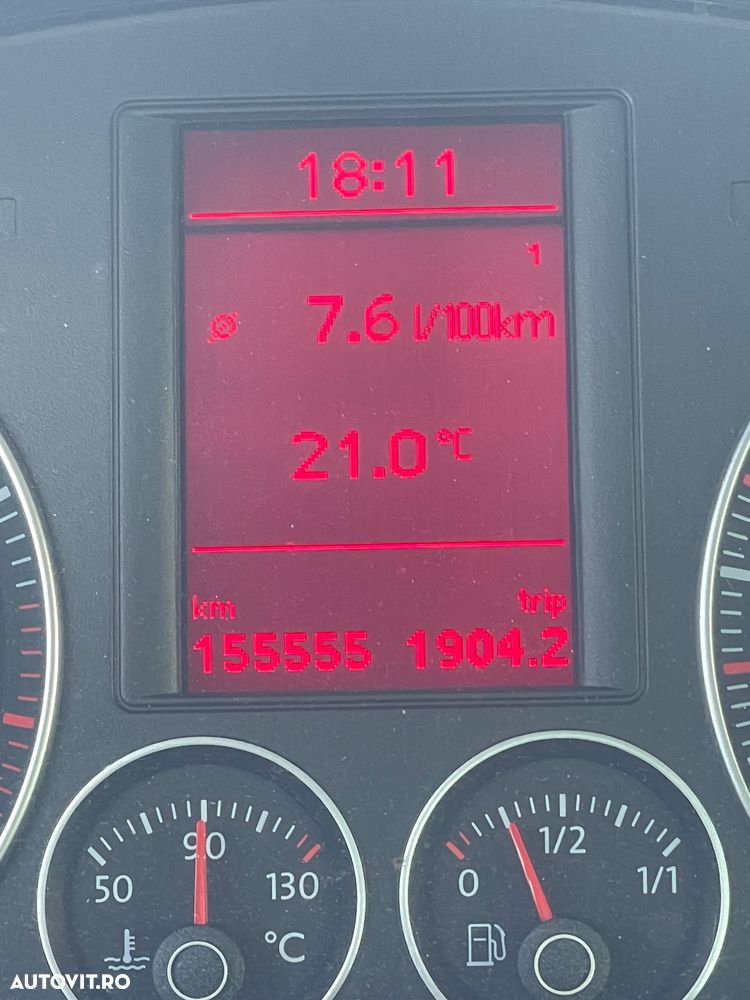 Volkswagen Jetta 1.6 Comfortline - 10
