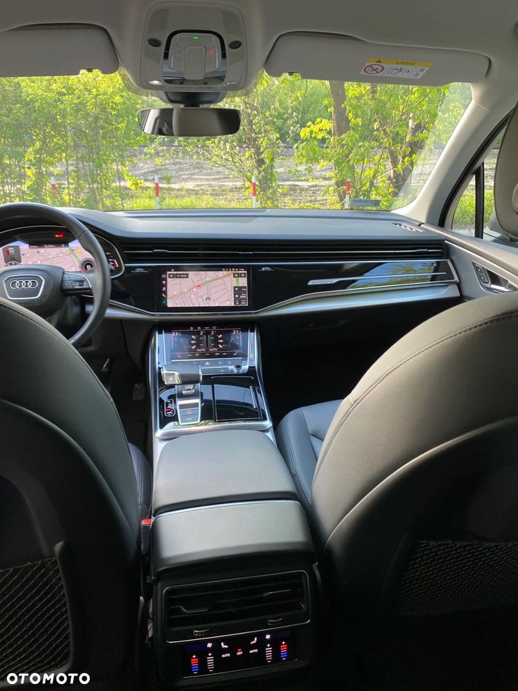 Audi Q7 - 9