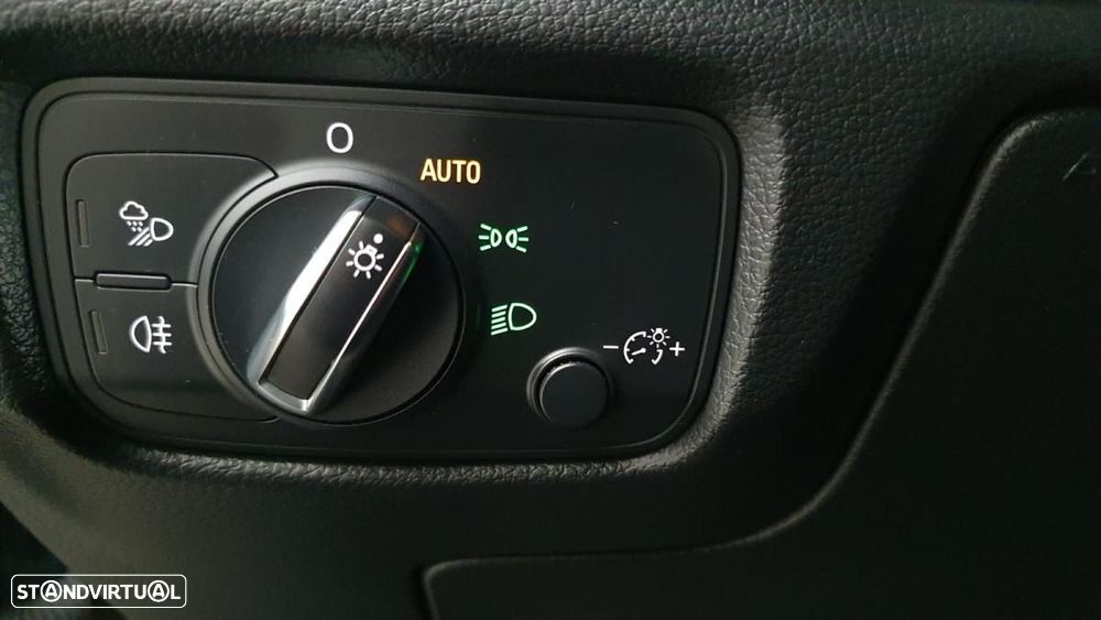 Audi A3 Sportback 1.6 TDI Design - 19