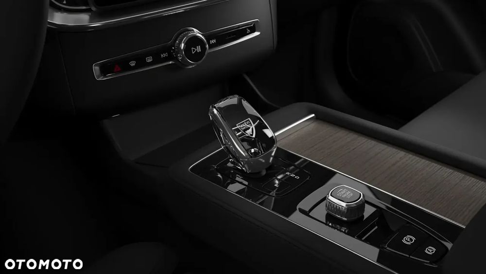 Volvo XC 90 - 12