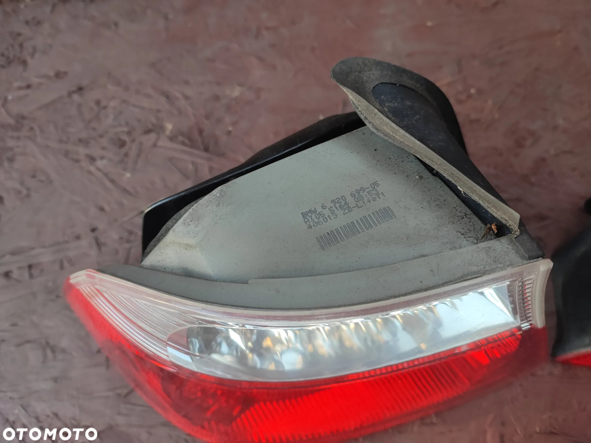BMW E46 COUPE ORYGINALNE LAMPY TYŁ LED / DIODOWE POLIFT + KOSTKI + WKŁADY O NR. 63 21 6 920 699 / 63 21 6 920 700 OEM M-PAKIET ( BIAŁY KIERUNEK ) W BARDZO DOBRYM STANIE - 13
