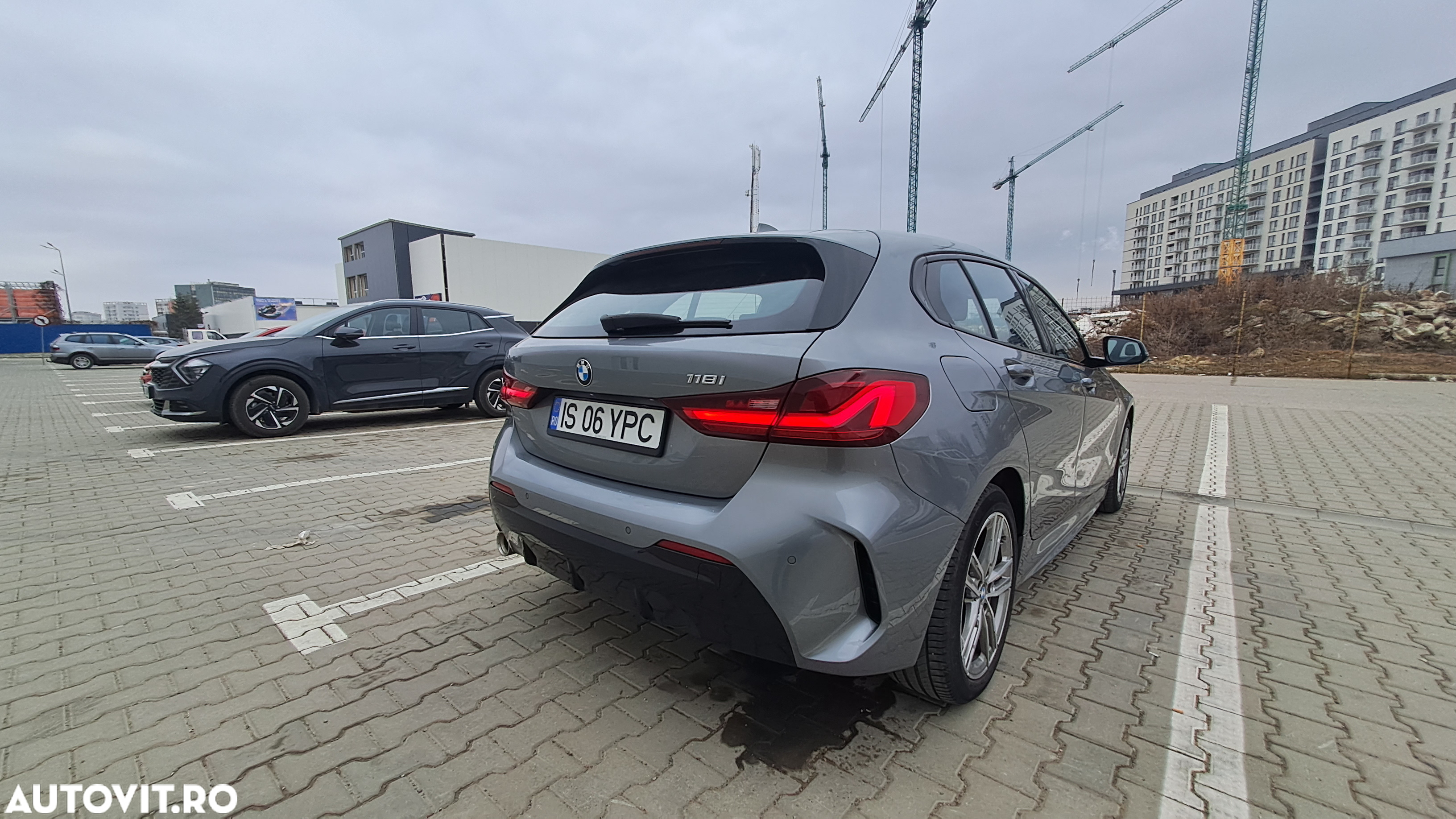 BMW Seria 1 118i Aut. M Sport - 9