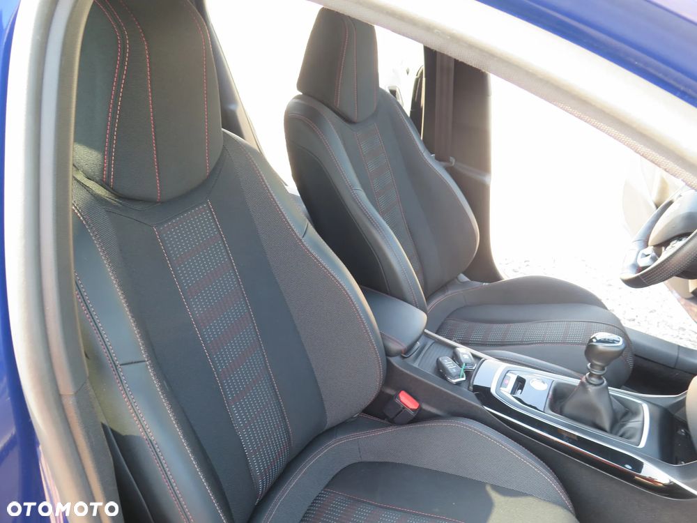 Peugeot 308 BlueHDi 130 Stop & Start GT - 27