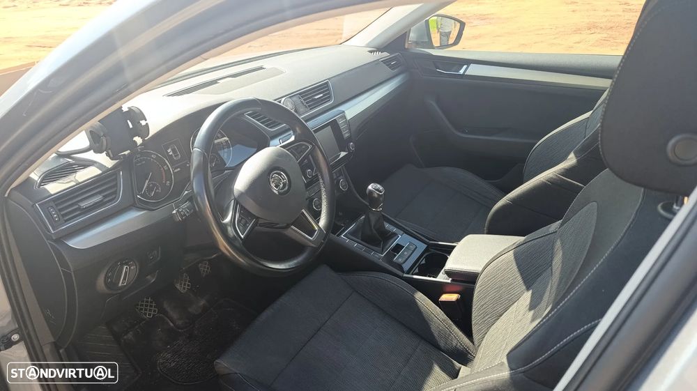 Skoda Superb Break 1.6 TDI Style Greenline - 5