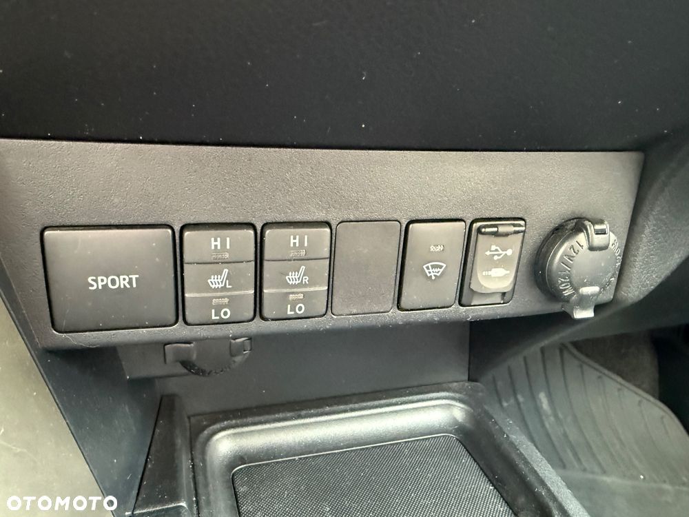 Toyota RAV4 2.0 Prestige - 16