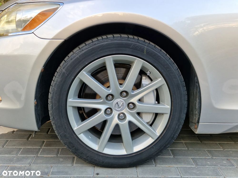 Lexus GS - 7