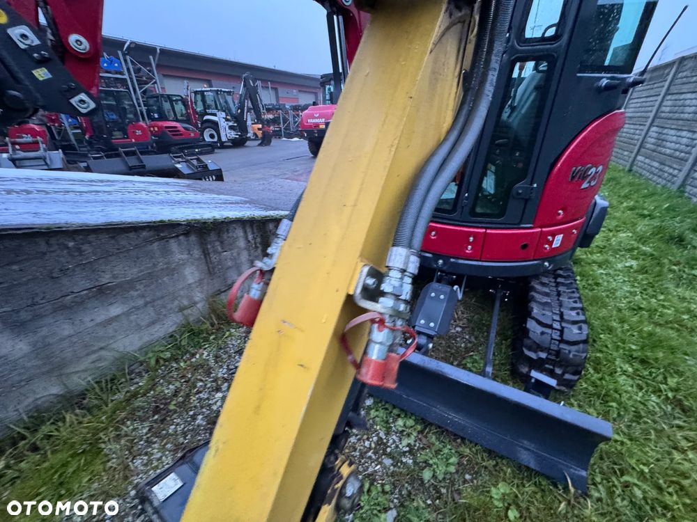 Yanmar SV22 - 3