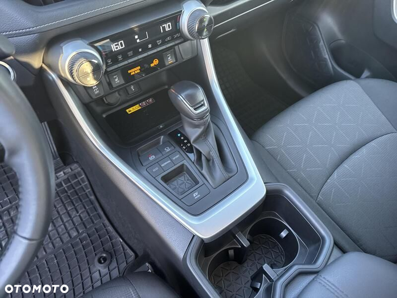 Toyota RAV4 - 14