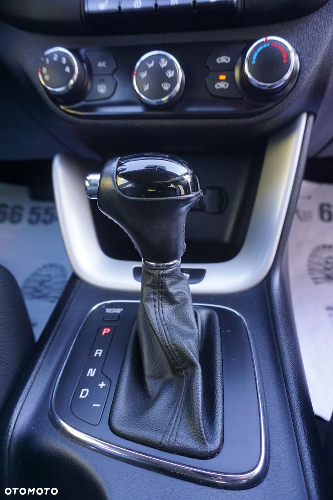 Kia Ceed - 6