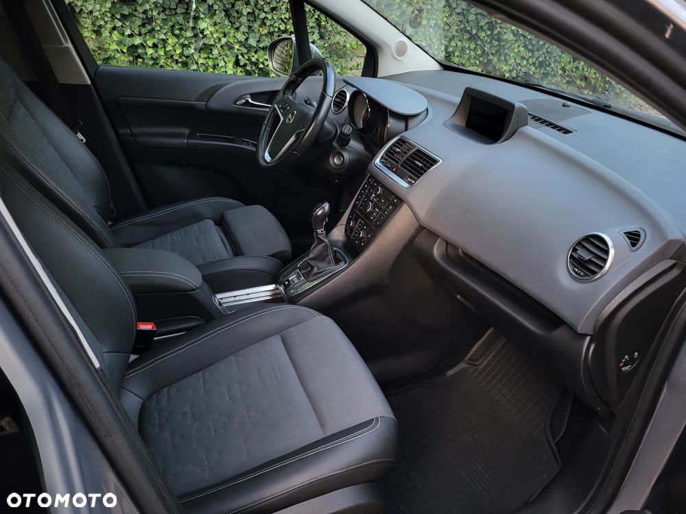 Opel Meriva - 9
