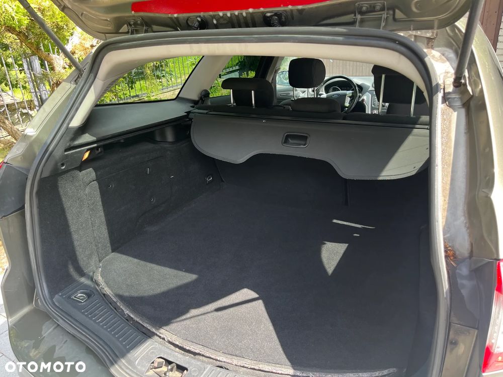 Ford Mondeo 2.0 TDCi Gold X - 12