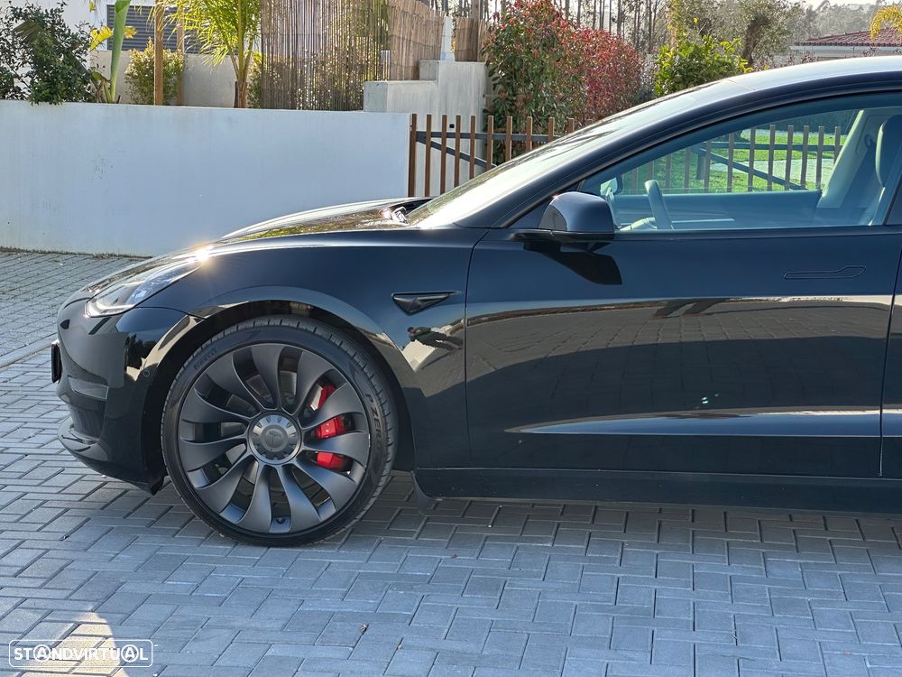 Tesla Model 3 Performance Dual Motor AWD - 34