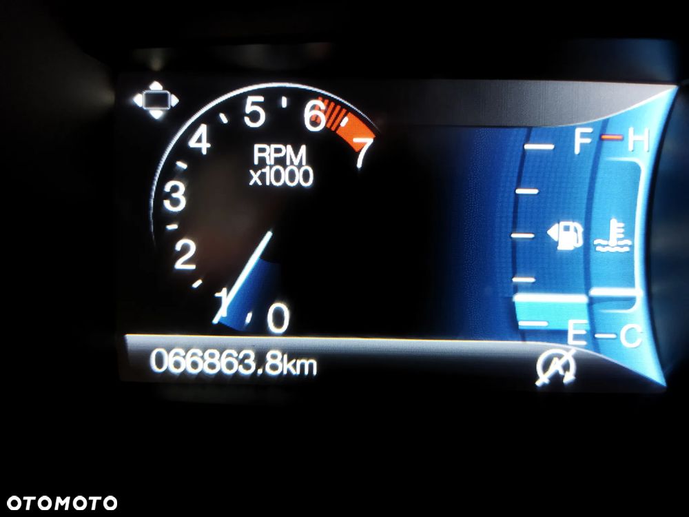 Ford Edge - 25