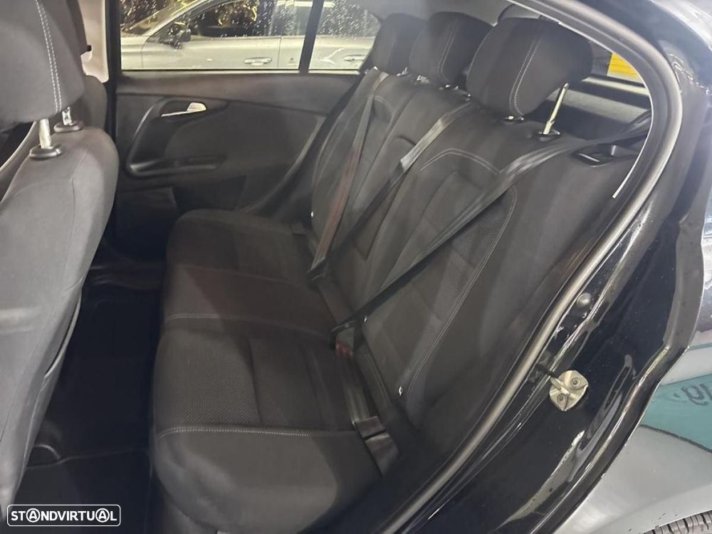 Fiat Tipo 1.3 M-Jet Lounge - 4