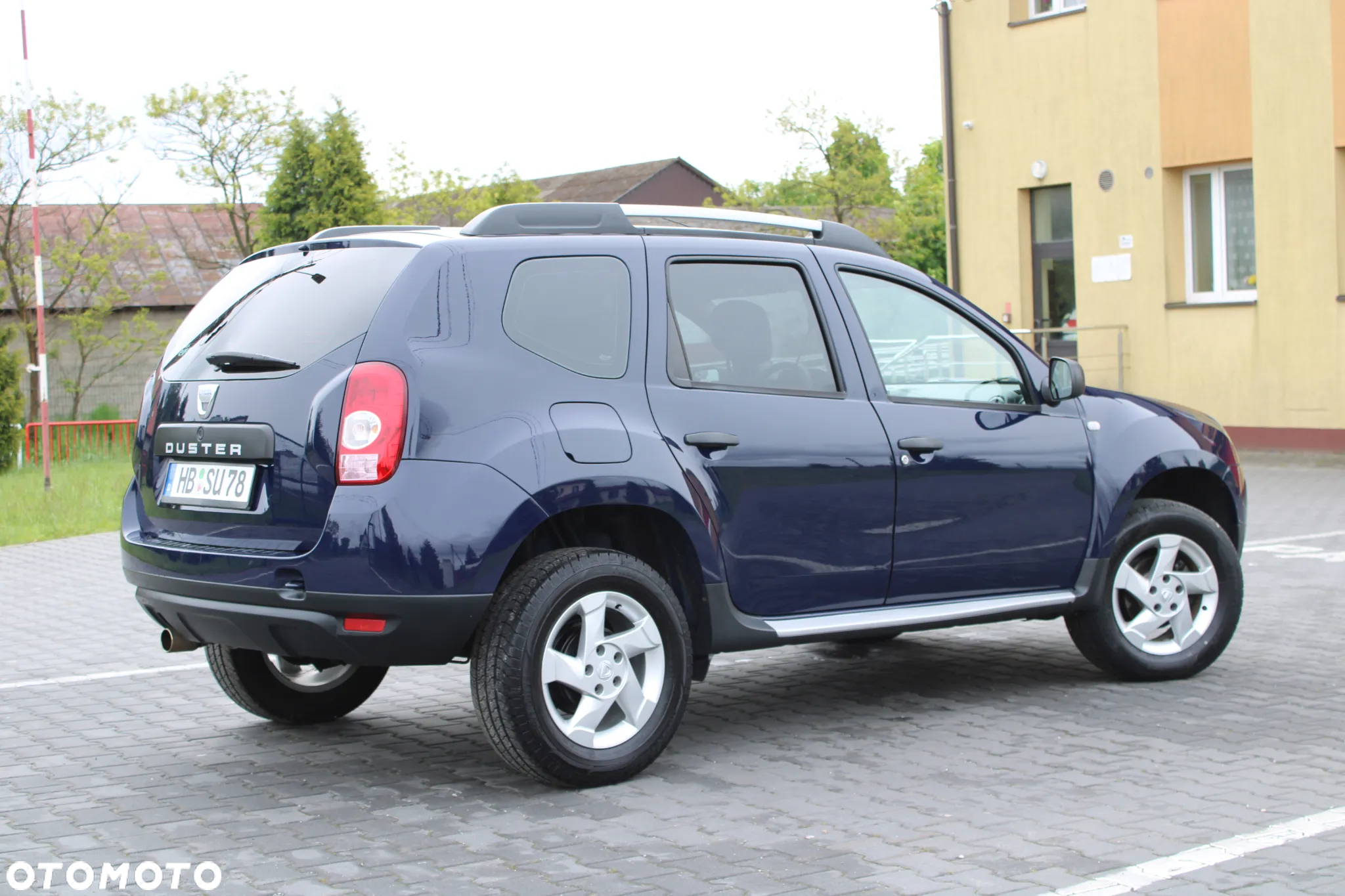 Dacia Duster 1.6 16V 4x2 - 9