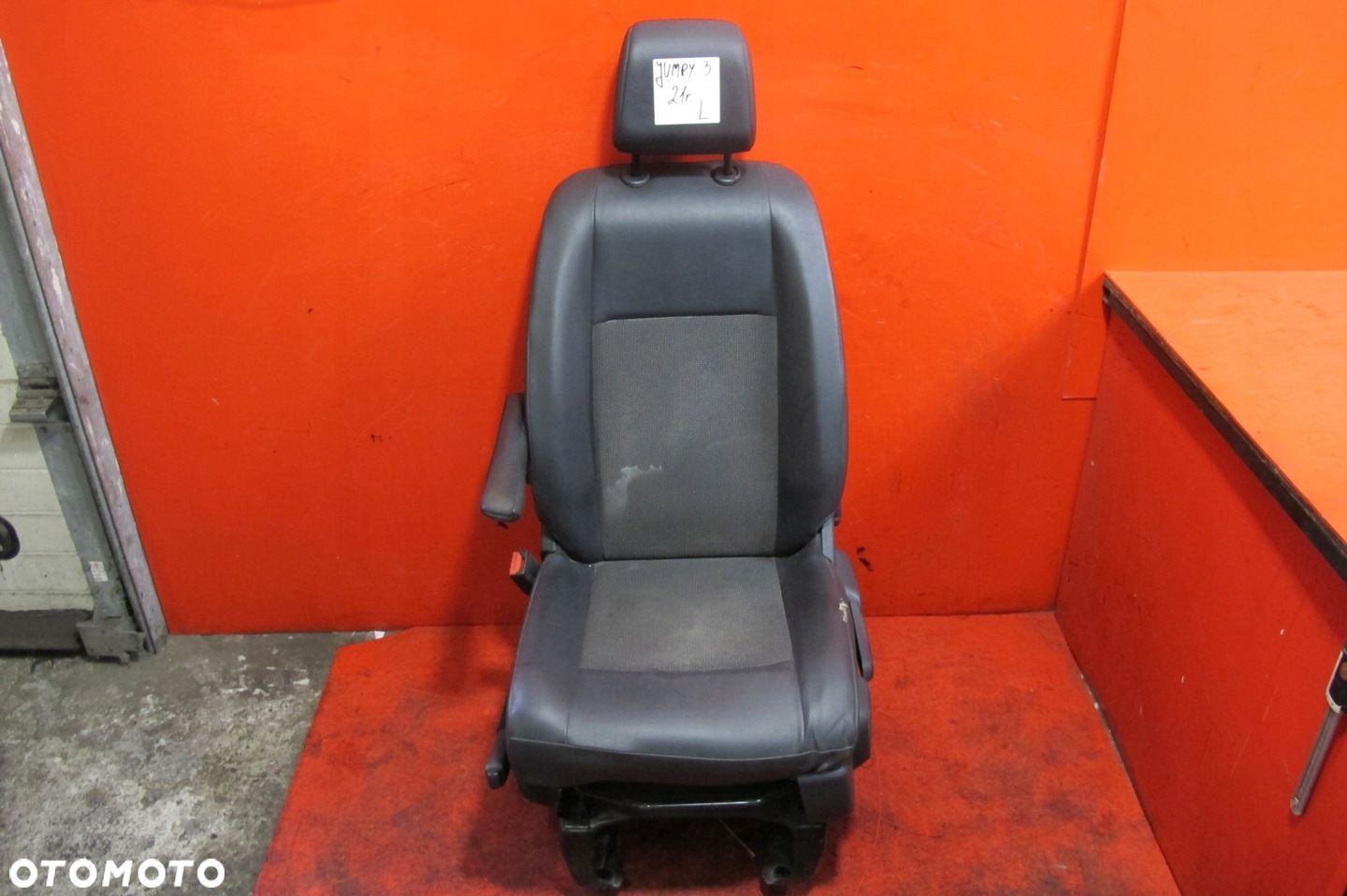 JUMPY EXPERT SCUDO 3 III PROACE II FOTEL KIERWCY LEWY PRZÓD PRZEDNI EUROPA - 1