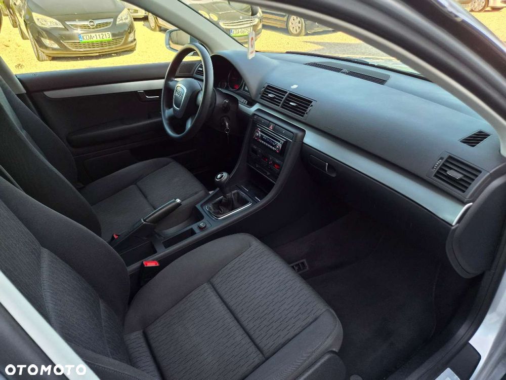Audi A4 Avant - 21