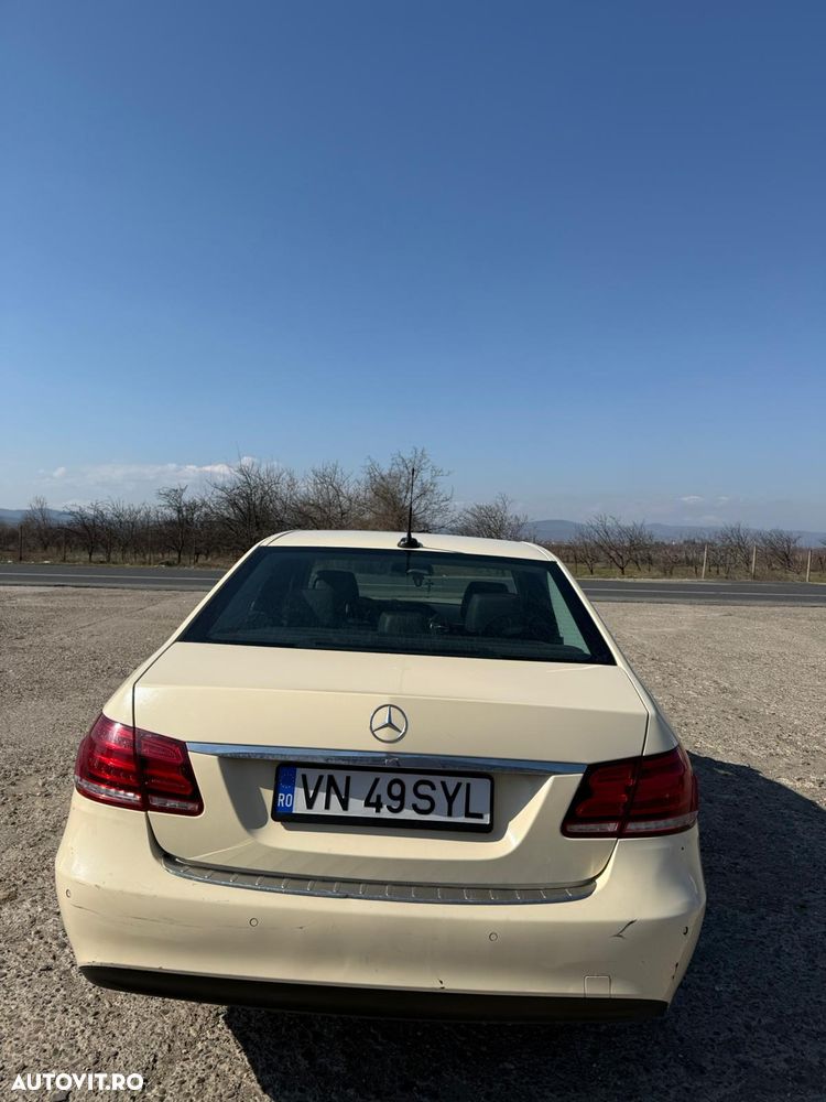 Mercedes-Benz E 200 BlueTEC 7G-TRONIC - 6