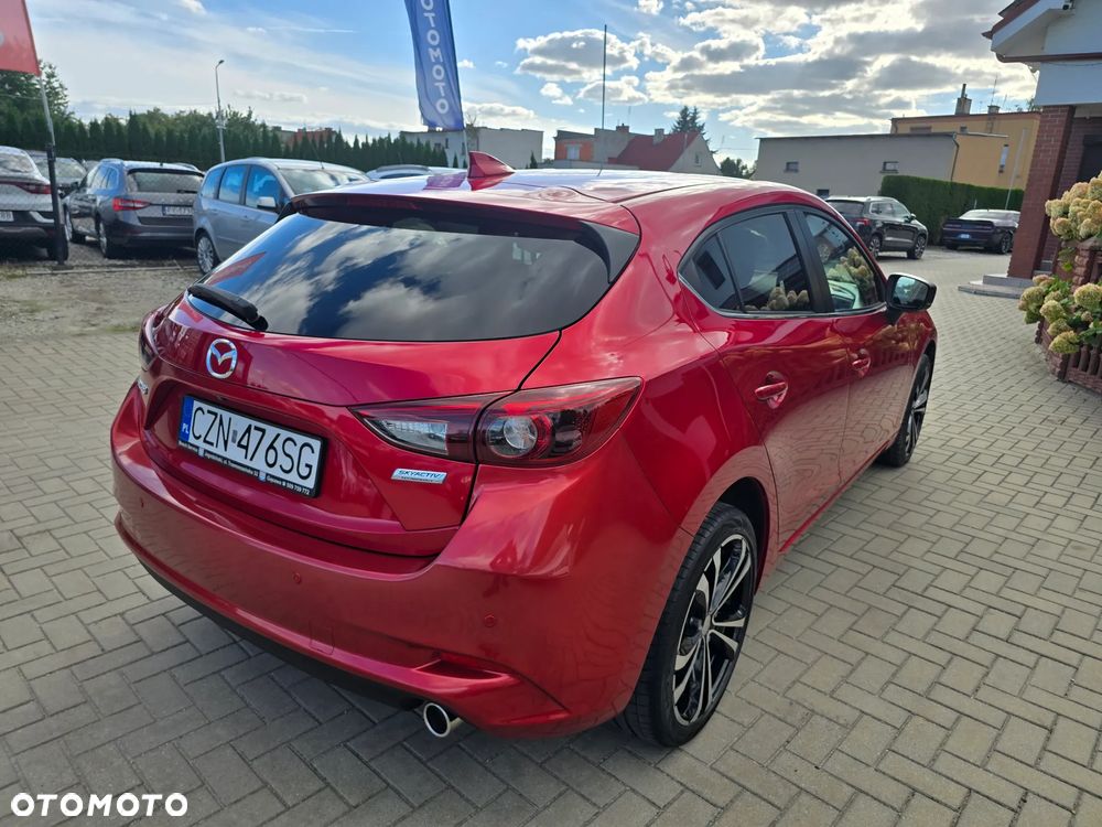 Mazda 3 2018 photo 4