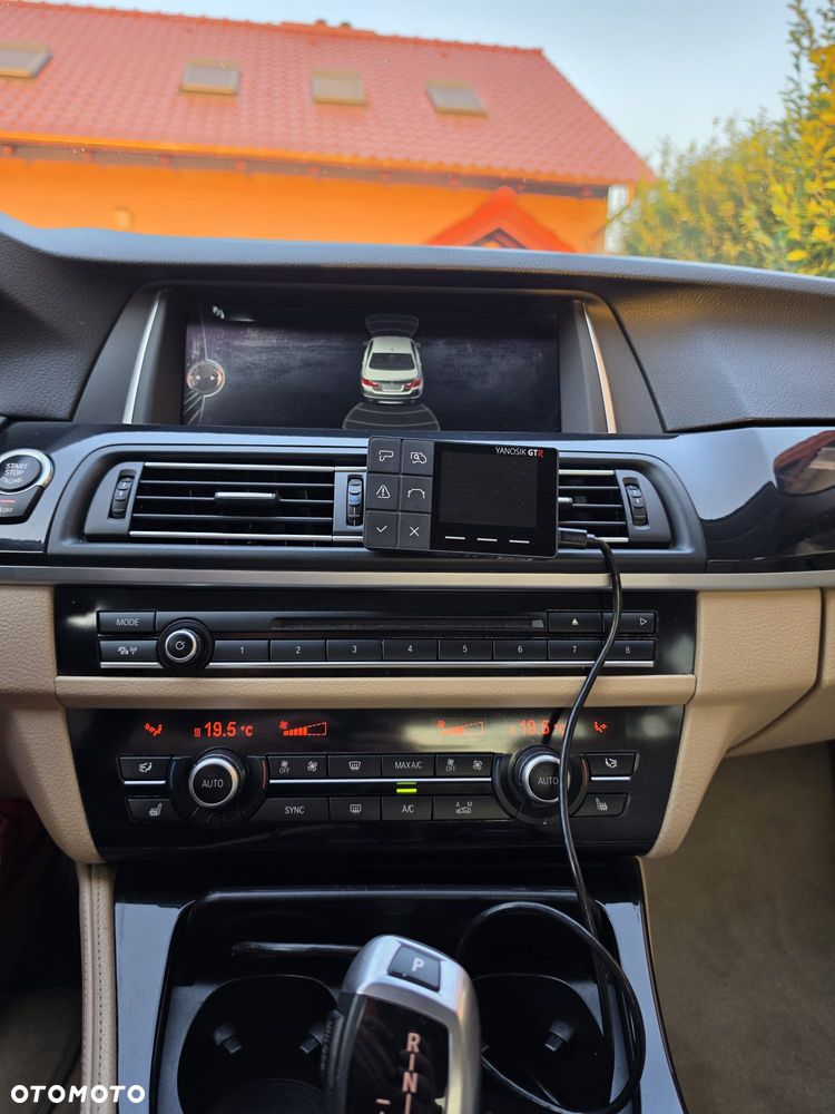 BMW Seria 5 520d - 17