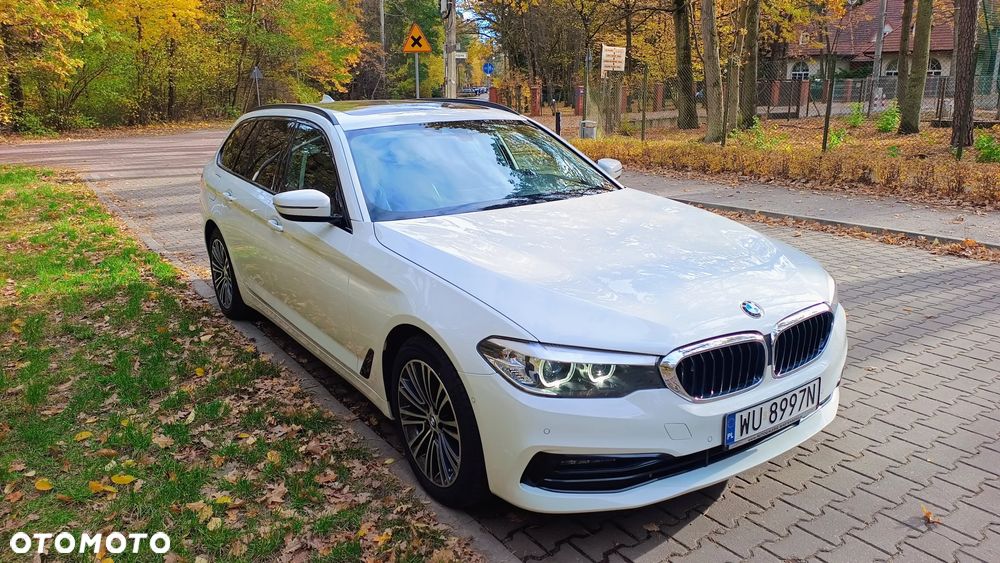BMW Seria 5 520d Sport Line - 3